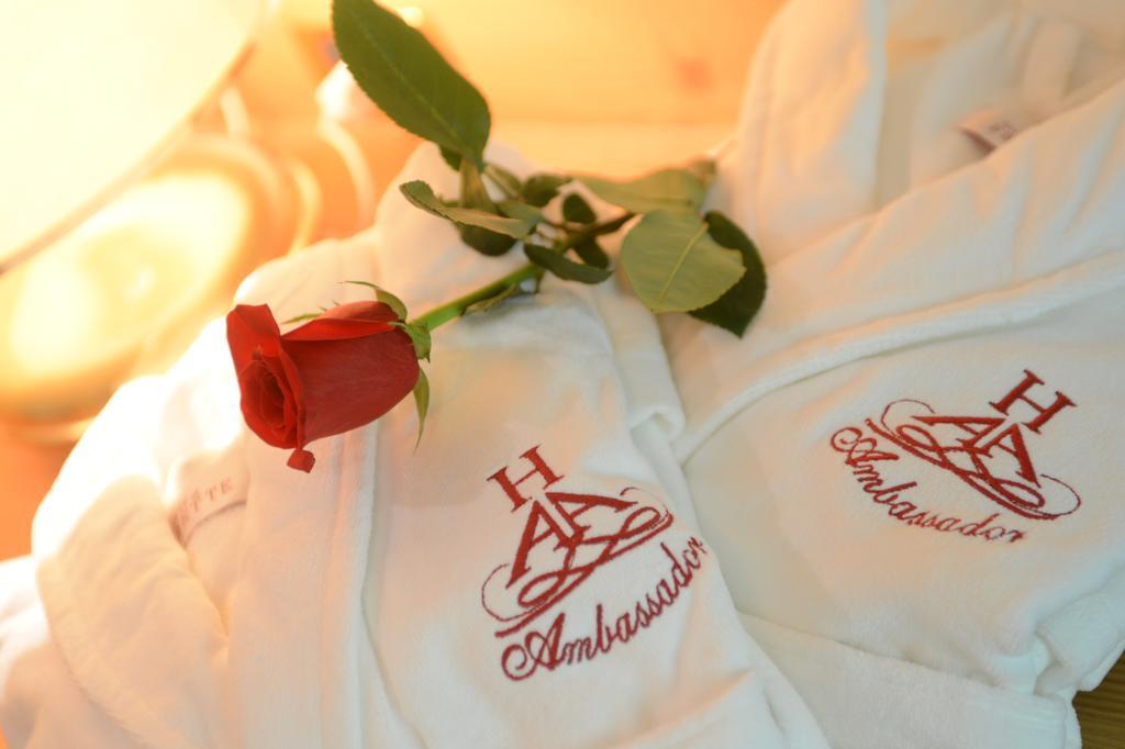 Hotel Ambassador Levico Terme Ngoại thất bức ảnh