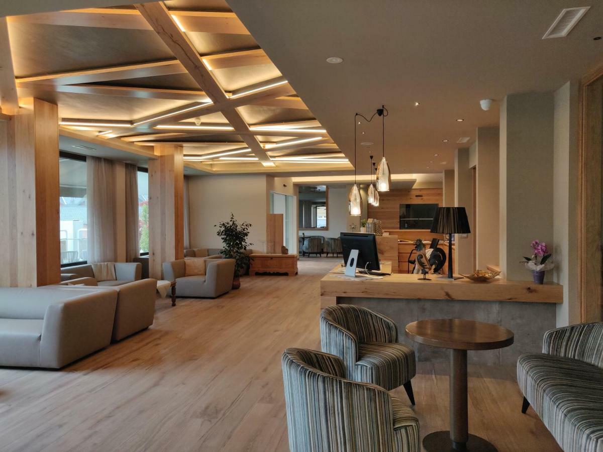 Hotel Ambassador Levico Terme Ngoại thất bức ảnh