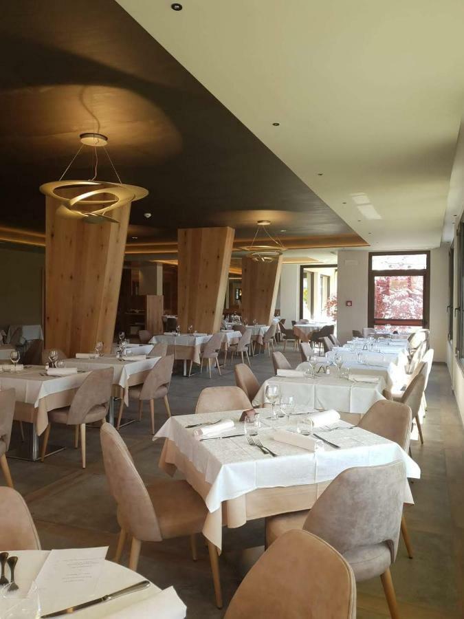 Hotel Ambassador Levico Terme Ngoại thất bức ảnh